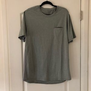 Men’s lululemon shirt